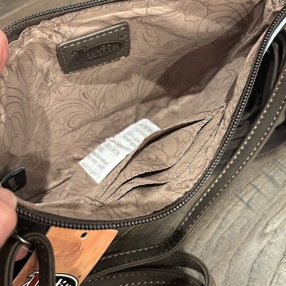 Justin Suede Look Fringe Tooled Sunflower,zip top,adjust/removable strap,pockets - Picture 7 of 10